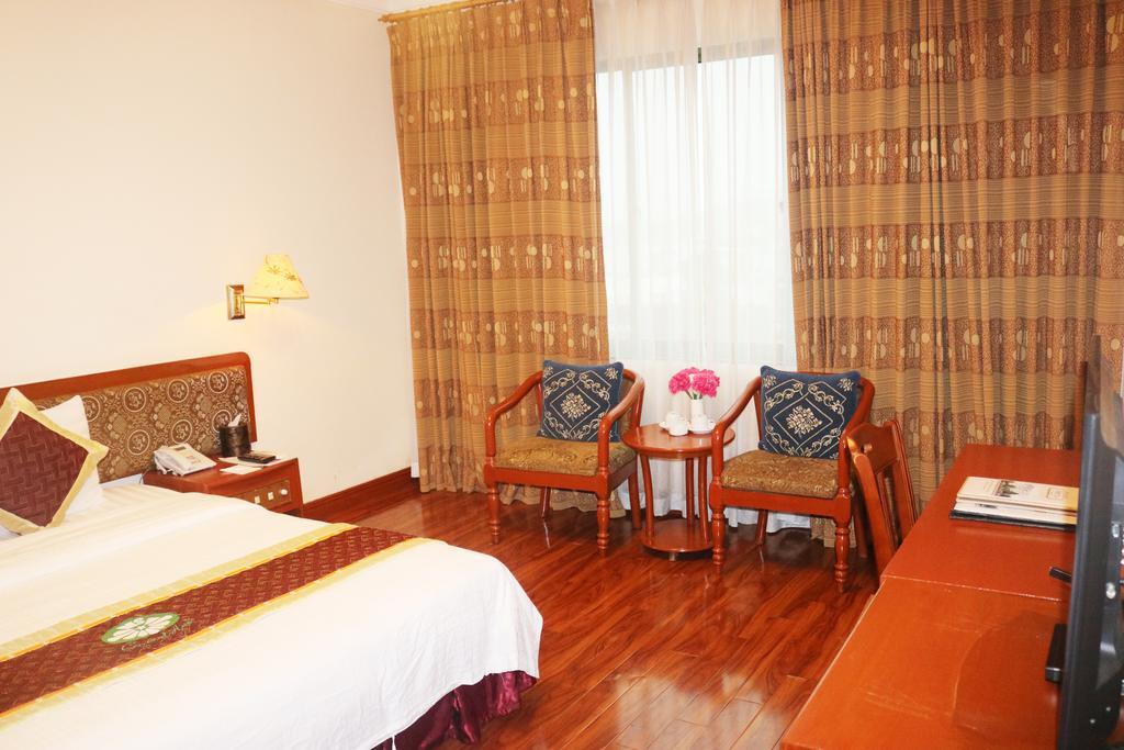 Central Hotel Quảng Ngãi Exterior foto